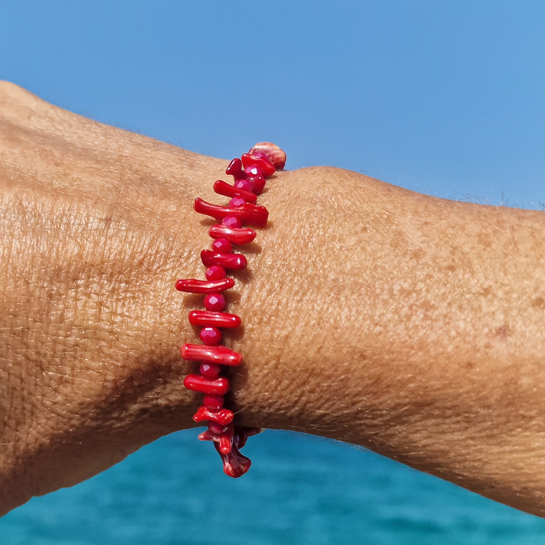 Bracelet Maroon red sea bamboo with semi-precious stones